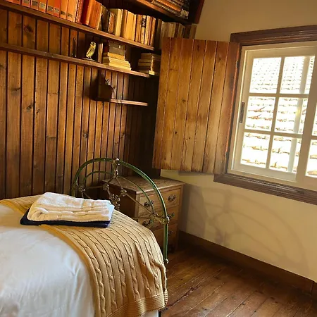 Exclusivo Pazo De Urzaiz En