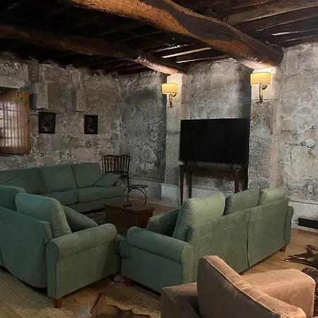 Exclusivo Pazo De Urzaiz En