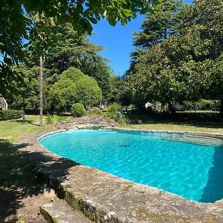 Exclusivo Pazo De Urzaiz En